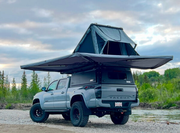 8' 270 Degree Batwing Awning - Driver Side - Image 4